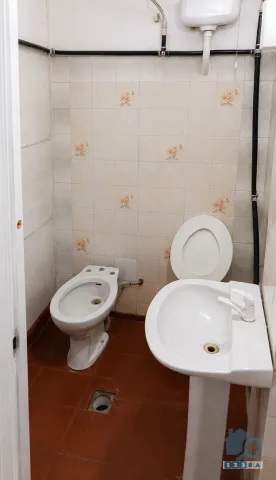 Departamento de 2 Dormitorios con Terraza Privada, Habitación Extra y Balcones (foto 4)