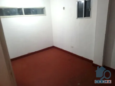 Departamento de 2 Dormitorios con Terraza Privada, Habitación Extra y Balcones (foto 5)