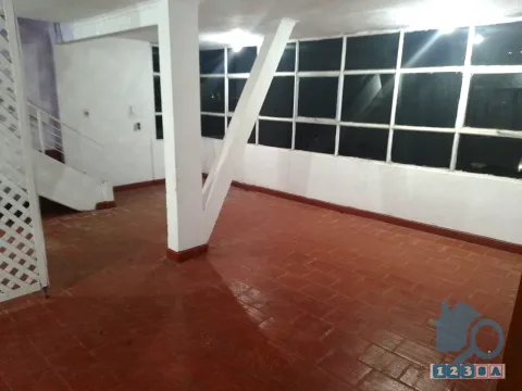 Departamento de 2 Dormitorios con Terraza Privada, Habitación Extra y Balcones (foto 3)